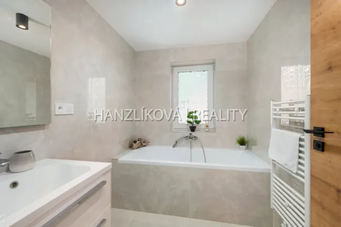 Prodej rodinného domu, Horní Planá - Pernek, 156 m2