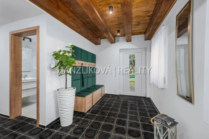 Prodej rodinného domu, Horní Planá - Pernek, 156 m2