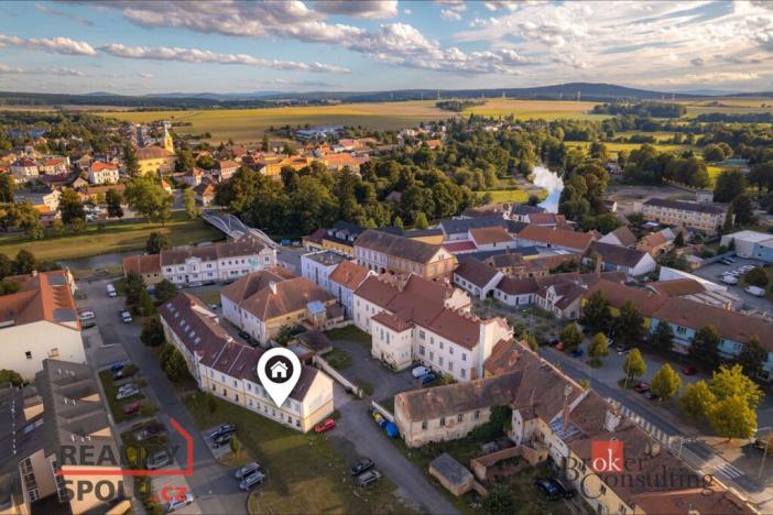 Prodej bytu 2+kk, Stod, Komenského nám., 54 m2