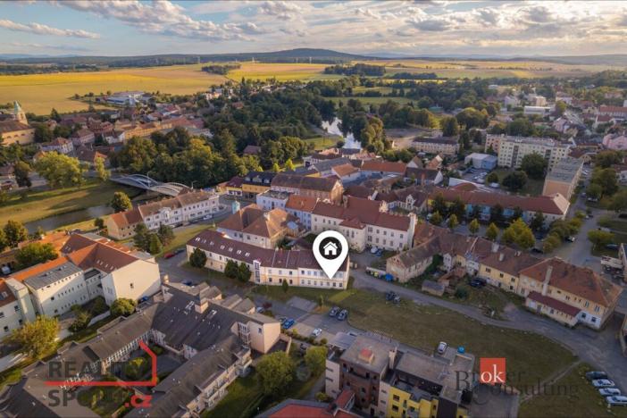 Prodej bytu 2+kk, Stod, Komenského nám., 54 m2