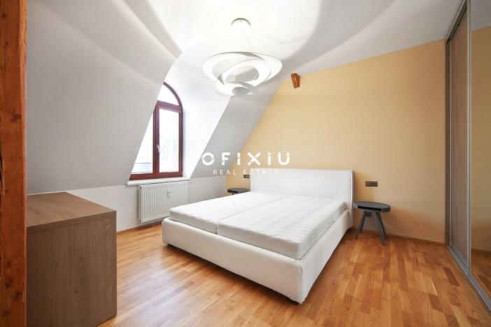 Pronájem bytu 2+kk, Brno, Česká, 78 m2