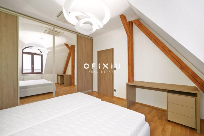 Pronájem bytu 2+kk, Brno, Česká, 78 m2