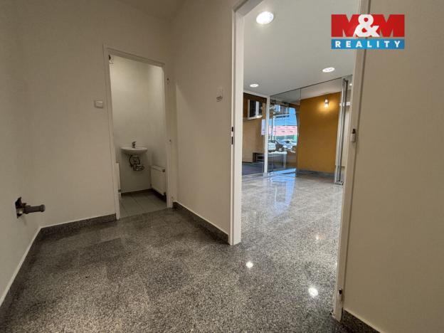 Pronájem komerční nemovitosti, Ostrava - Přívoz, Úprkova, 54 m2