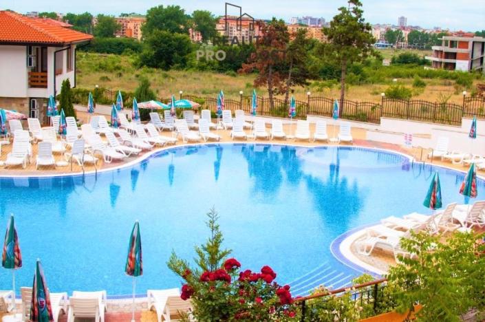 Prodej bytu 1+1, Sveti vlas,Bulharsko, 66 m2