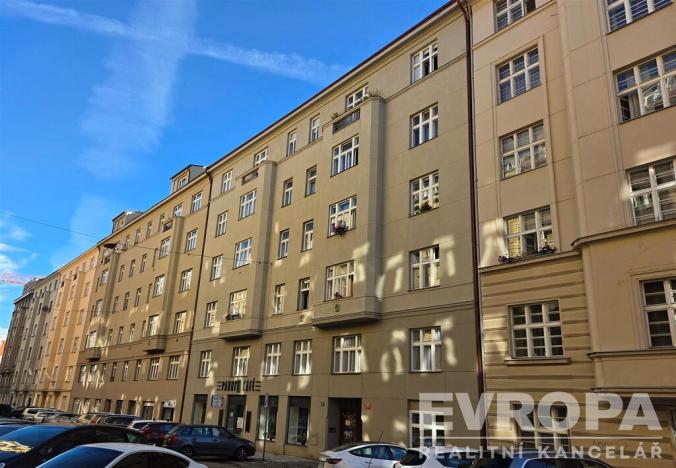 Prodej bytu 2+1, Praha - Holešovice, Schnirchova, 60 m2