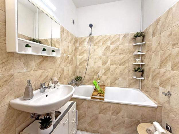 Prodej bytu 3+1, Týn nad Vltavou, Komenského, 67 m2