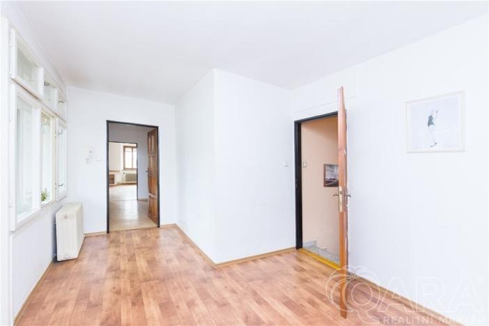 Prodej rodinného domu, Mladá Vožice, Husovo náměstí, 232 m2