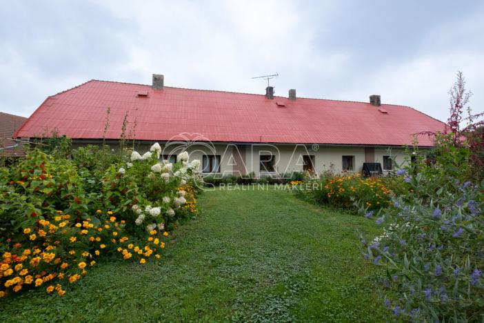 Prodej bytu 2+1, Cerhenice - Cerhýnky, 66 m2