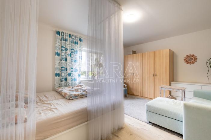 Prodej bytu 2+1, Cerhenice - Cerhýnky, 66 m2