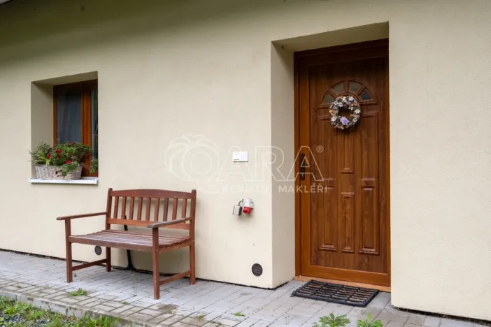 Prodej bytu 2+1, Cerhenice - Cerhýnky, 66 m2