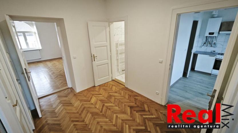 Pronájem bytu 3+1, Brno - Veveří, Grohova, 75 m2