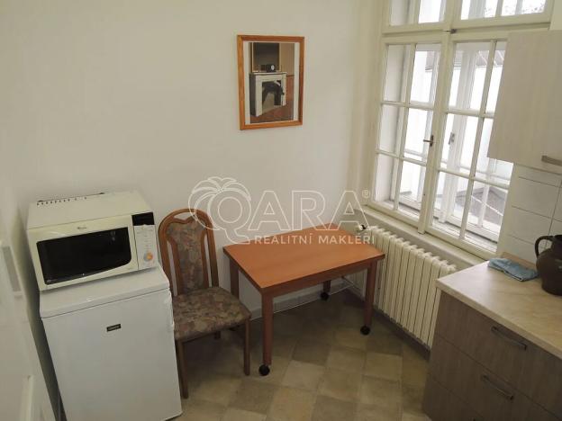 Pronájem kanceláře, Praha - Vršovice, Na louži, 51 m2