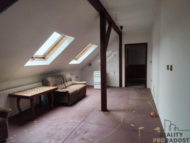 Prodej rodinného domu, Pozořice, Jezerská, 170 m2