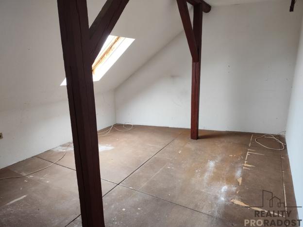 Prodej rodinného domu, Pozořice, Jezerská, 170 m2