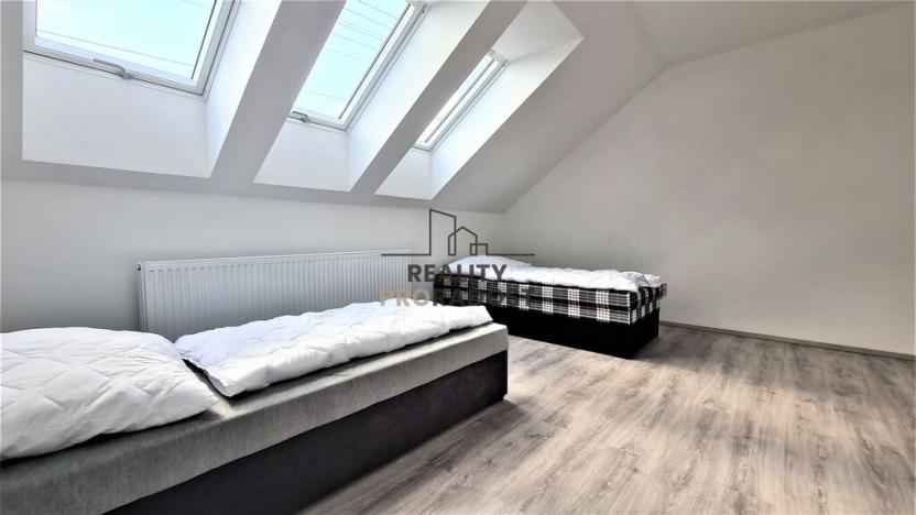 Pronájem pokoje, Brno - Bosonohy, 148 m2