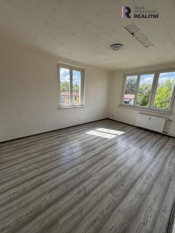 Prodej bytu 3+1, Bukovany, 67 m2