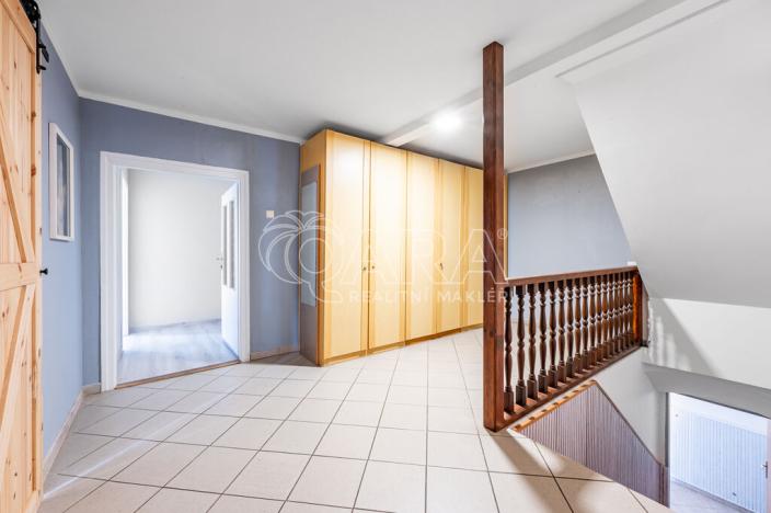 Prodej vícegeneračního domu, Žandov - Radeč, 250 m2