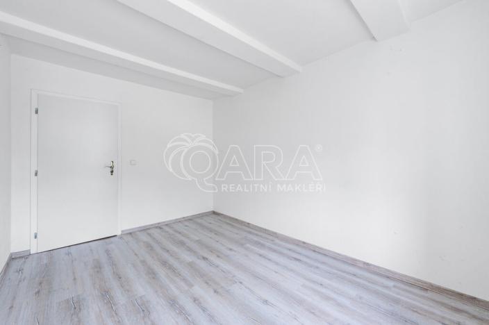 Prodej vícegeneračního domu, Žandov - Radeč, 250 m2