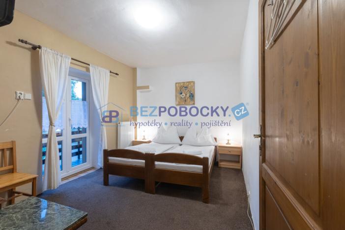 Prodej ubytování, Sněžné - Milovy, 644 m2