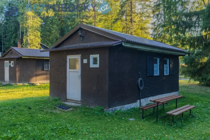 Prodej ubytování, Sněžné - Milovy, 644 m2