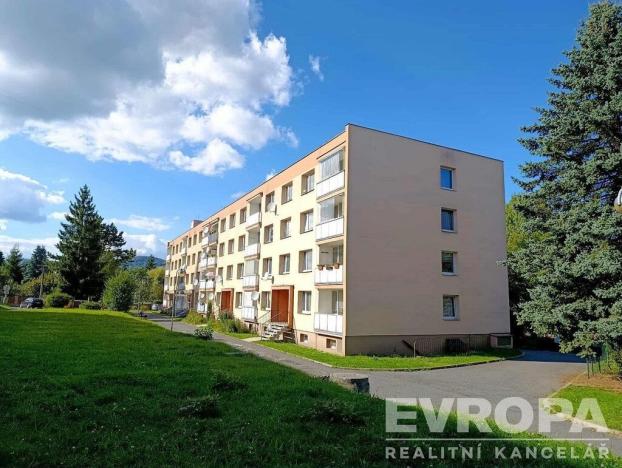Prodej bytu 2+1, Cvikov - Cvikov II, Sídliště, 60 m2