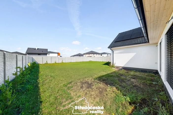 Prodej rodinného domu, Polerady, 240 m2