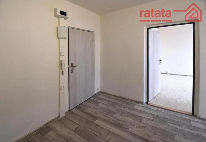 Pronájem bytu 2+1, Chomutov, Pod Břízami, 52 m2