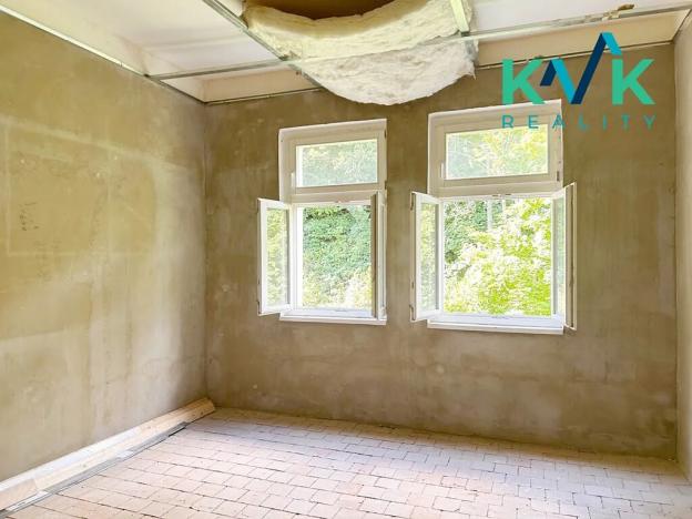 Prodej bytu 4+1, Karlovy Vary, Sadová, 154 m2