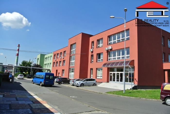 Pronájem skladu, Ostrava, Slovenská, 334 m2