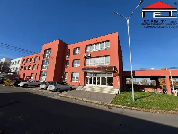 Pronájem skladu, Ostrava, Slovenská, 334 m2