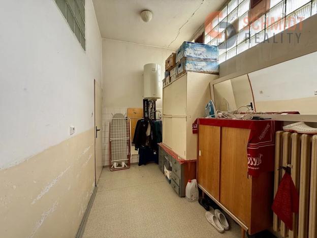 Pronájem obchodního prostoru, Břeclav, U Splavu, 350 m2