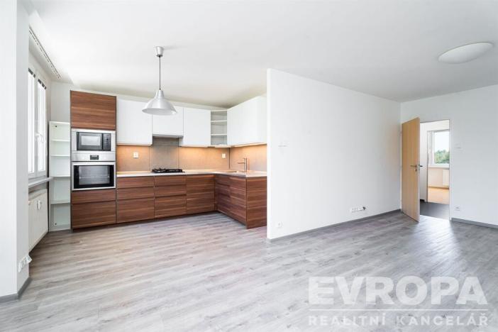 Prodej bytu 3+kk, Praha - Vokovice, Tobrucká, 65 m2