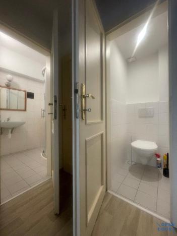 Pronájem kanceláře, Praha - Krč, Na strži, 54 m2