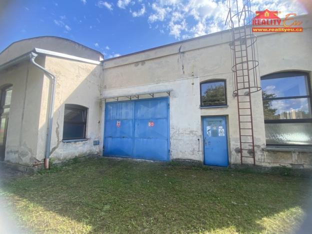 Pronájem výrobních prostor, Česká Skalice, Křenkova, 4200 m2