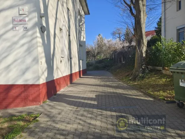 Prodej bytu 3+1, Vyškov - Vyškov-Předměstí, Fučíkova, 69 m2