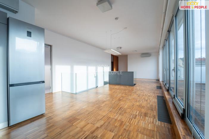 Prodej bytu 4+kk, Praha - Žižkov, Prokopova, 237 m2