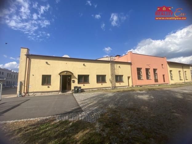 Pronájem skladu, Česká Skalice, Křenkova, 4200 m2