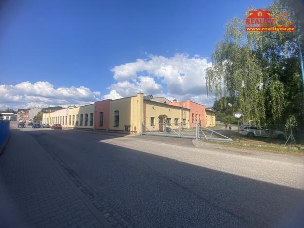 Pronájem skladu, Česká Skalice, Křenkova, 4200 m2