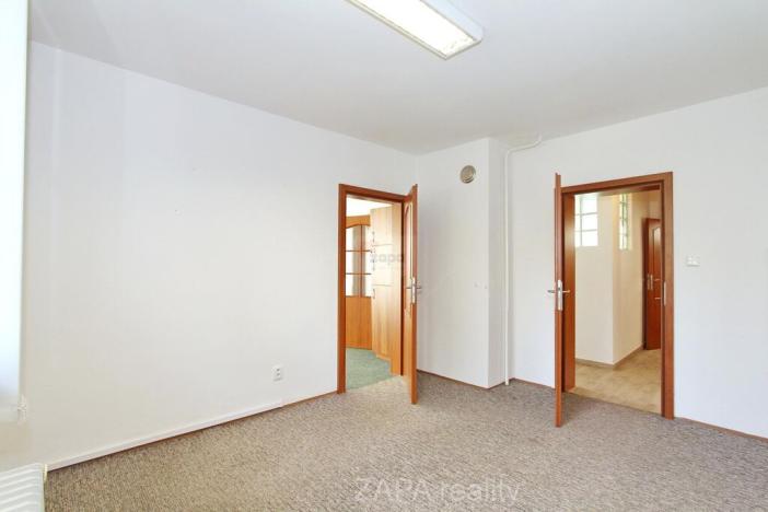 Pronájem kanceláře, Praha - Smíchov, U Plátenice, 100 m2