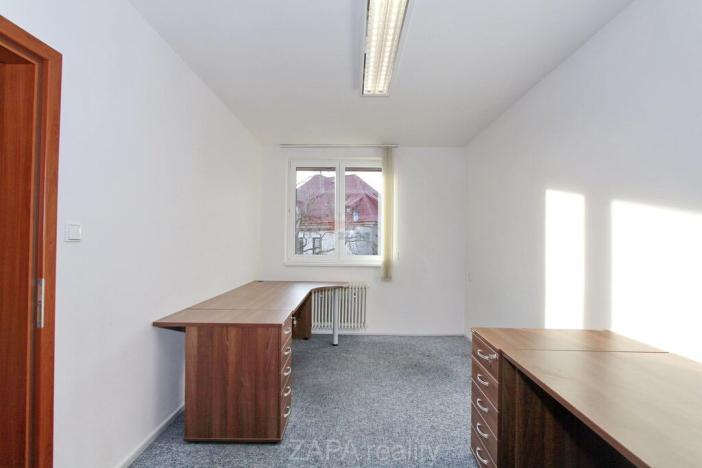 Pronájem kanceláře, Praha - Smíchov, U Plátenice, 100 m2