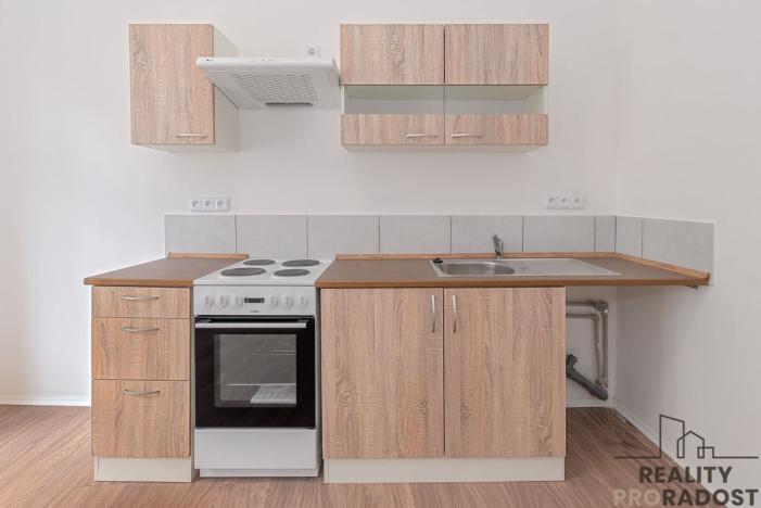 Pronájem bytu 2+kk, Znojmo, Kollárova, 30 m2