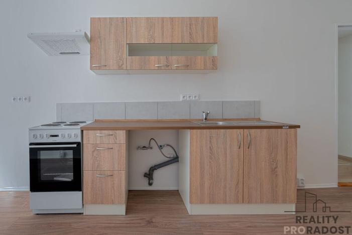 Pronájem bytu 2+kk, Znojmo, Kollárova, 42 m2