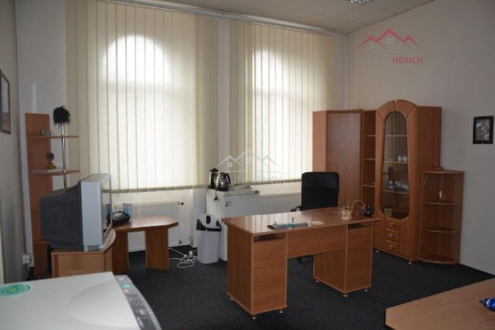 Pronájem kanceláře, Chomutov, Hálkova, 55 m2