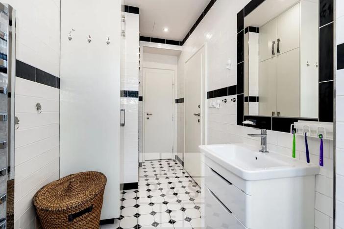 Prodej bytu 3+1, Praha - Smíchov, Nad Laurovou, 98 m2