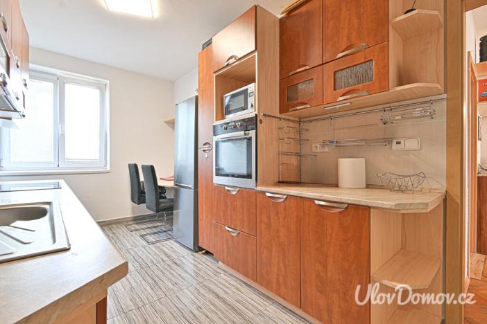 Prodej bytu 2+1, Rosice, Husova čtvrť, 58 m2