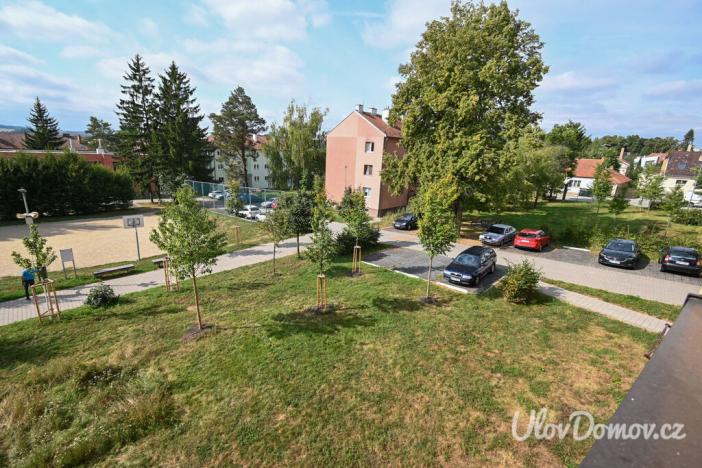 Prodej bytu 2+1, Rosice, Husova čtvrť, 58 m2