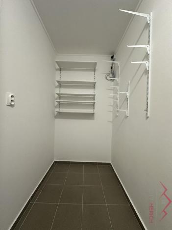 Pronájem bytu 3+kk, Chomutov, Lipská, 65 m2