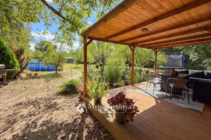 Prodej zahrady, Dobšice, 1138 m2