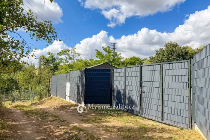 Prodej zahrady, Dobšice, 1138 m2