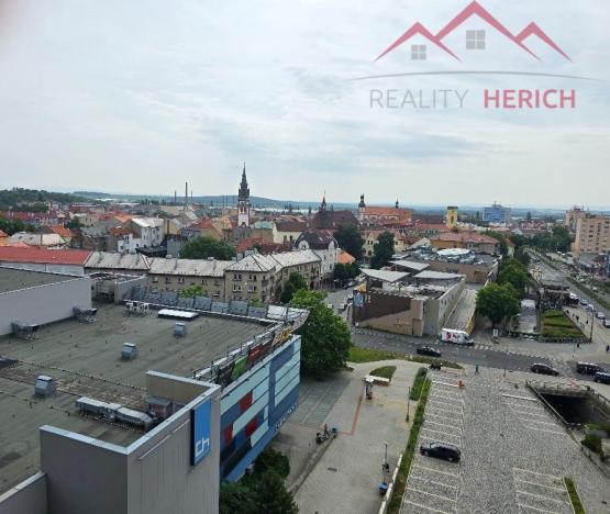 Pronájem bytu 1+kk, Chomutov, Žižkovo náměstí, 34 m2